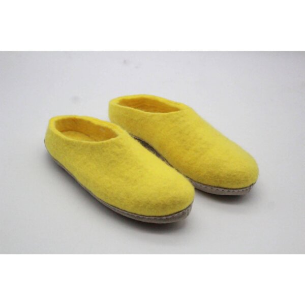 Handmade Felt Slippers - Image 10