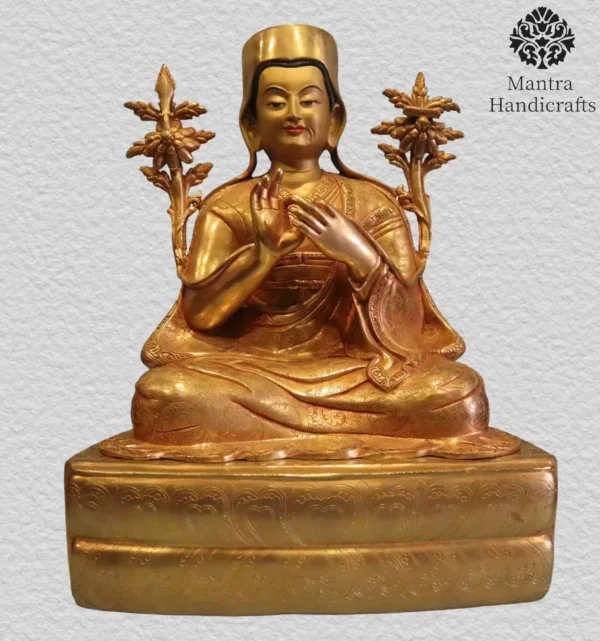 Sakya Pandita Kunga Gyaltsen Statue